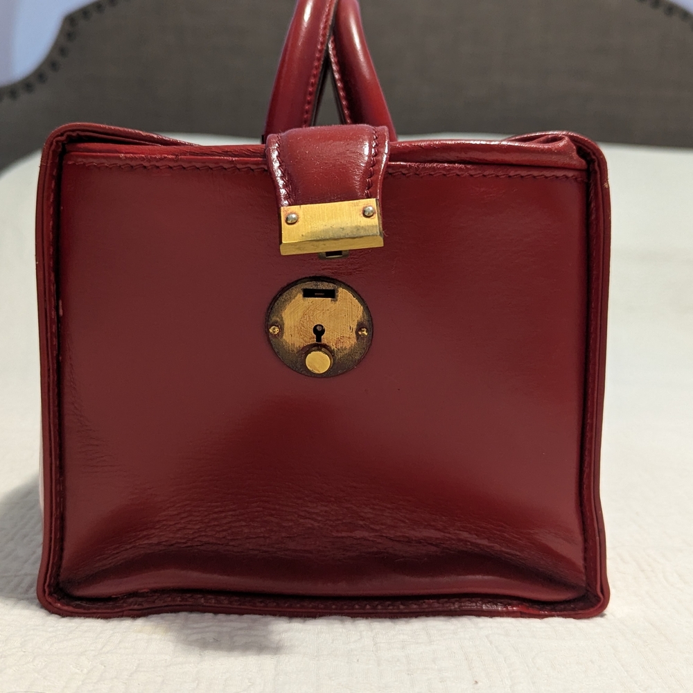 Vintage Gucci Train Case / Doctor Bag / Cosmetics Case - Picture 8 of 10